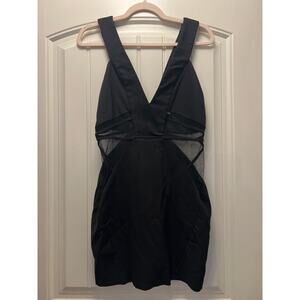 Tobi Women’s Sheer Mesh Cutouts Sleek Night Out Look Bodycon‎ Dress Size L Black